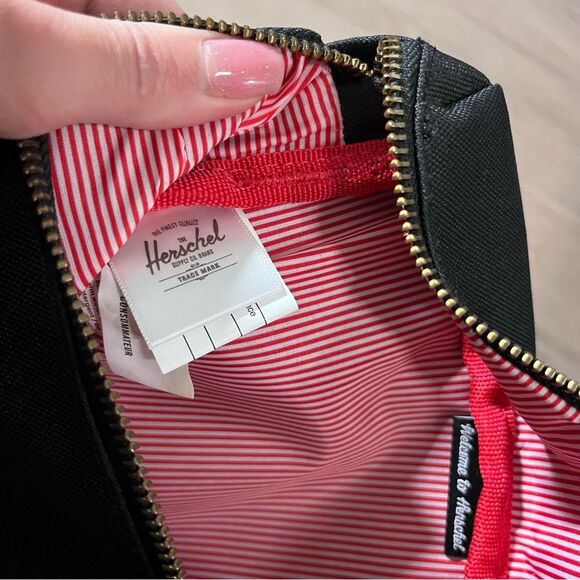 Herschel Supply Black Canvas Hip Pack Belt Bag - Picture 9 of 10